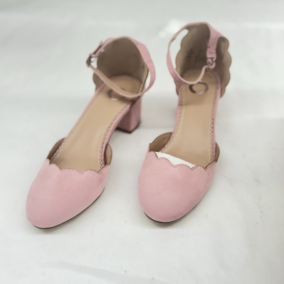 Journee Collection Shoes - Blush Ladies Shoes Journee Collection "Edna"Size 8.5 New Other. Read